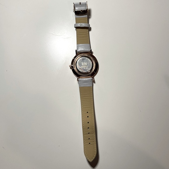 Leather Watch - Picture 2 of 2